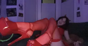 MeganBitchell / megan.bitchell nude photo #0361