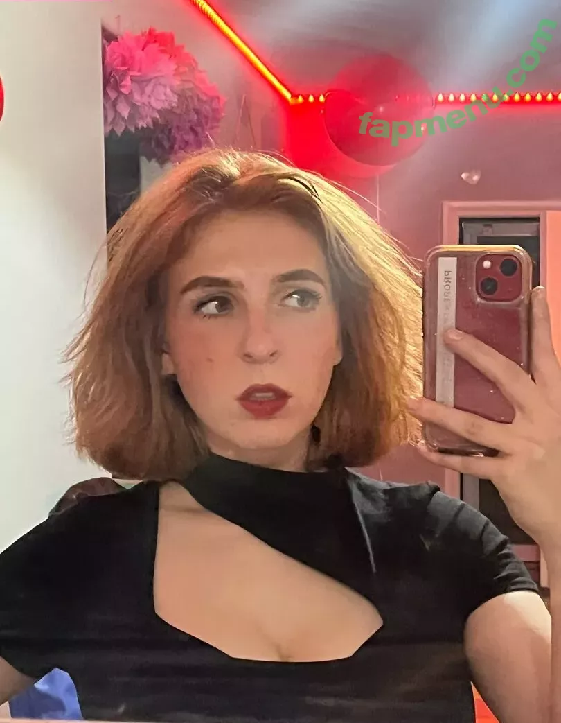 MeganBitchell nude photo #0072 (megan.bitchell)