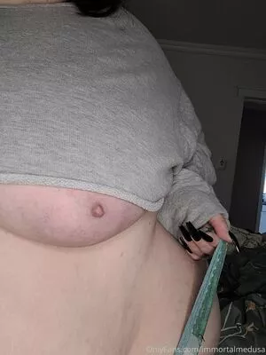 megandaw / megdaw_ nude photo #0085