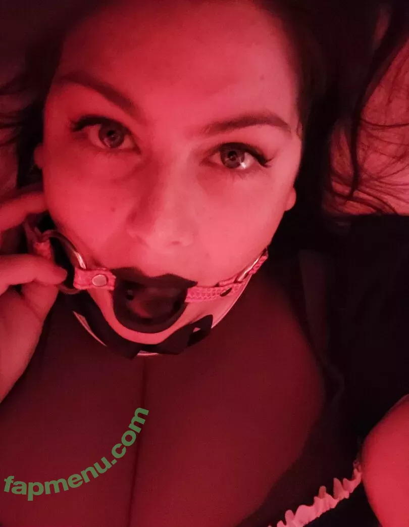 megandaw nude photo #0004 (megdaw_)