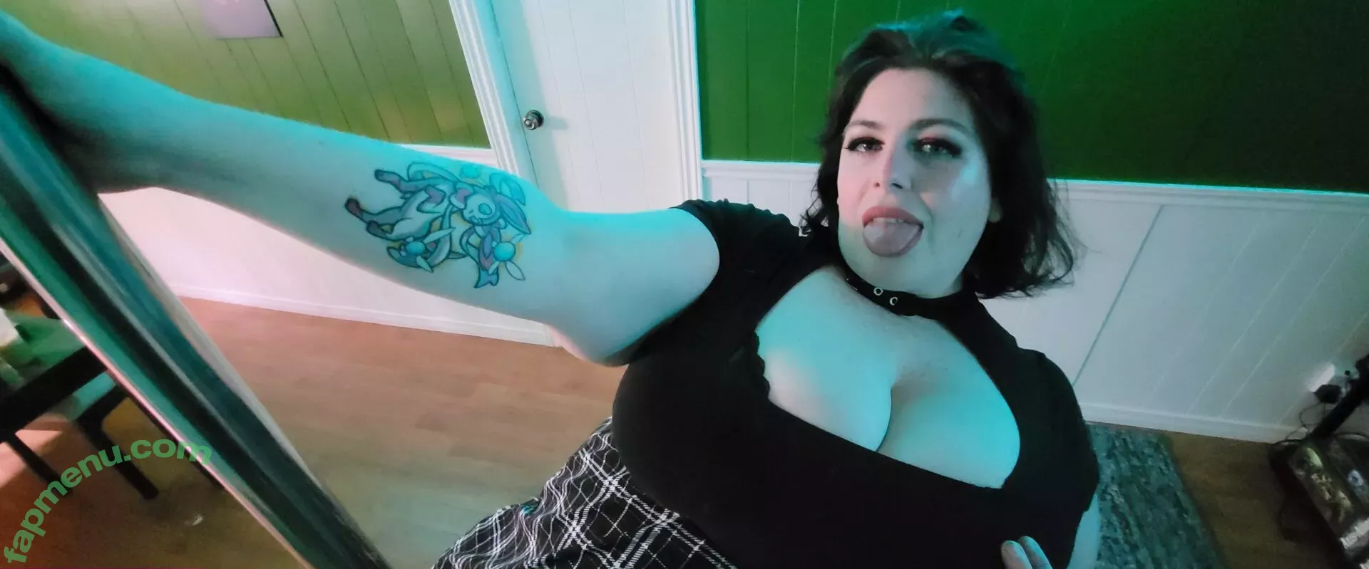 megandaw nude photo #0211 (megdaw_)