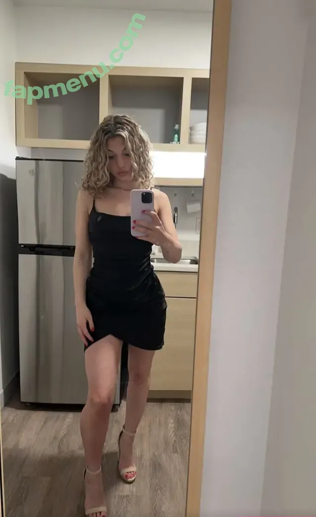 Meganeugenio nude photo #0003 (Meganeugenio)