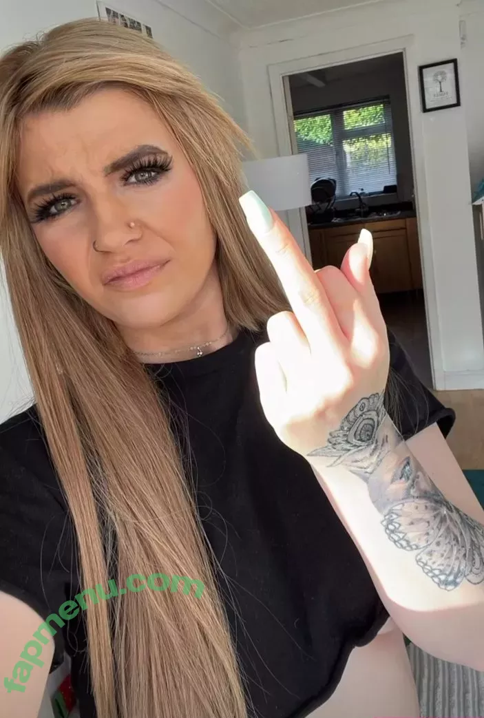 Megann22 nude photo #0040 (Megann22)