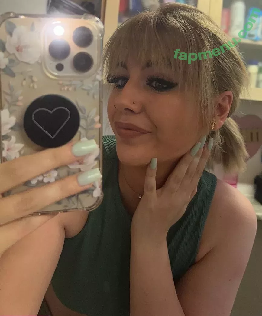 Megann22 nude photo #0058 (Megann22)