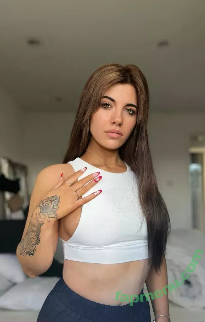 Megann22 nude photo #0071 (Megann22)