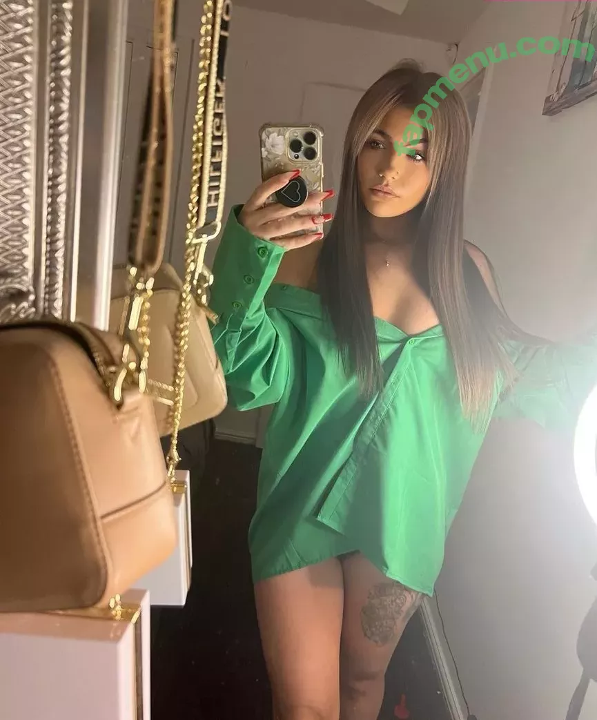 Megann22 nude photo #0087 (Megann22)