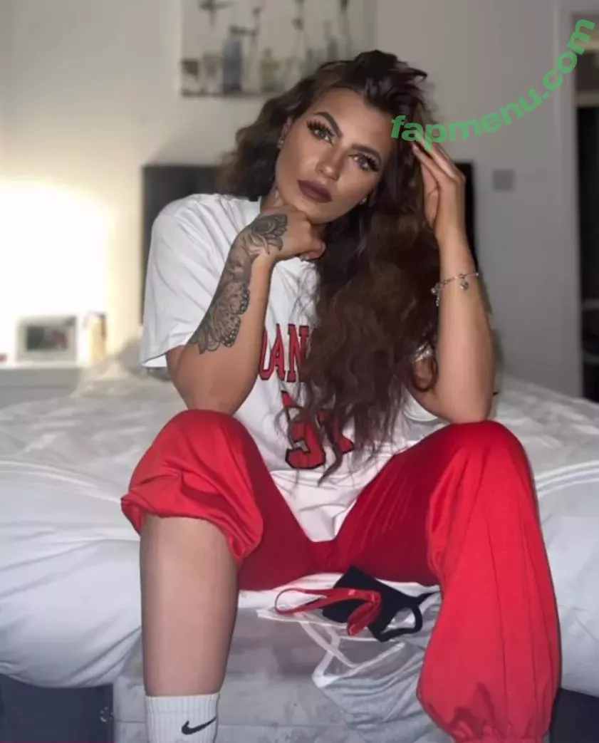 Megann22 nude photo #0103 (Megann22)