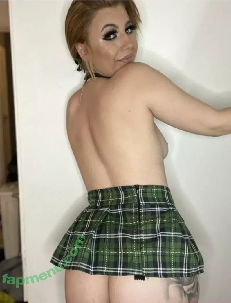 Megann22 nude photo #0121 (Megann22)