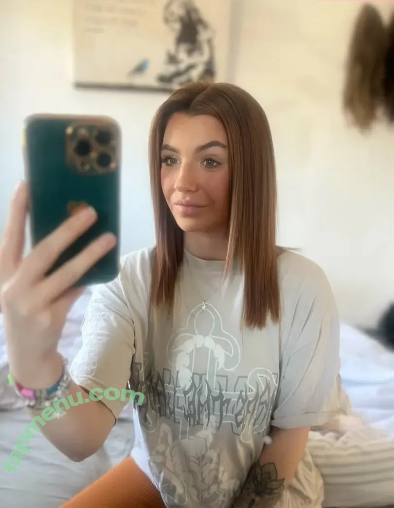 Megann22 nude photo #0710 (Megann22)