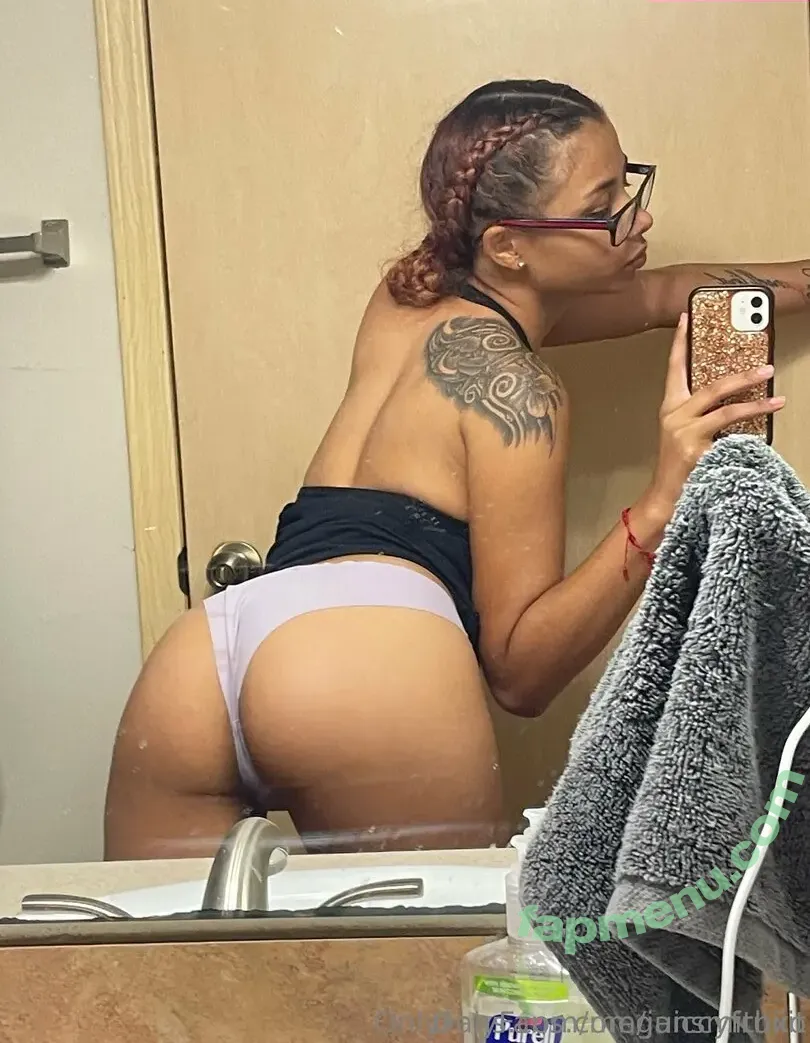 megansmithxo nude photo #0029 (megansmithxo)