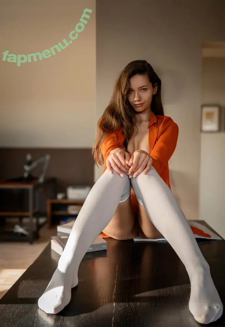 megantheflower nude photo #0075 (megan_the_flower)