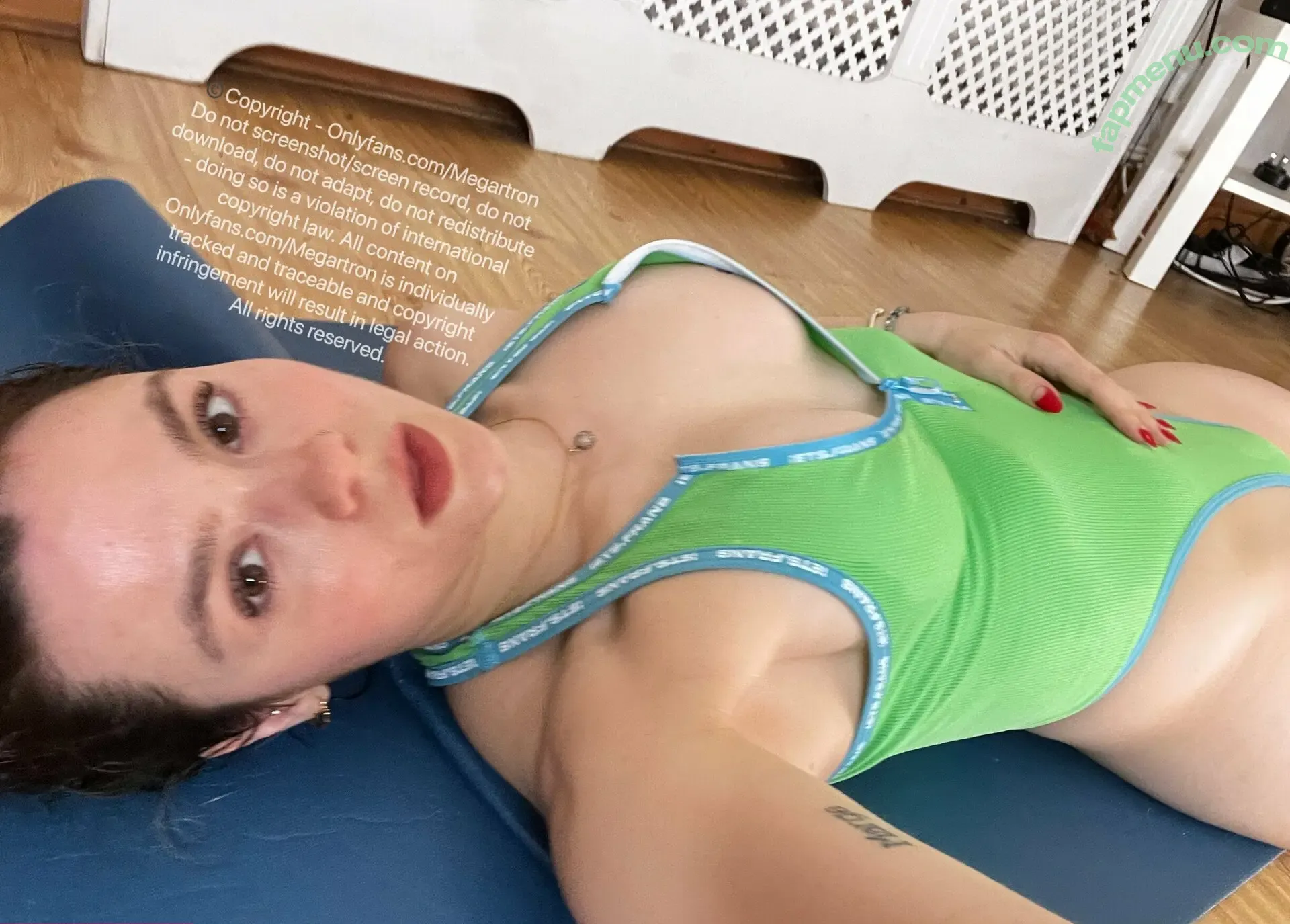 megartron nude photo #0465 (Megan Prescott)