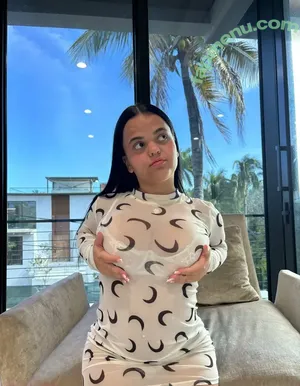  nude photo #0004