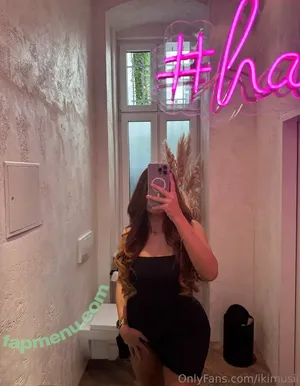  nude photo #0001