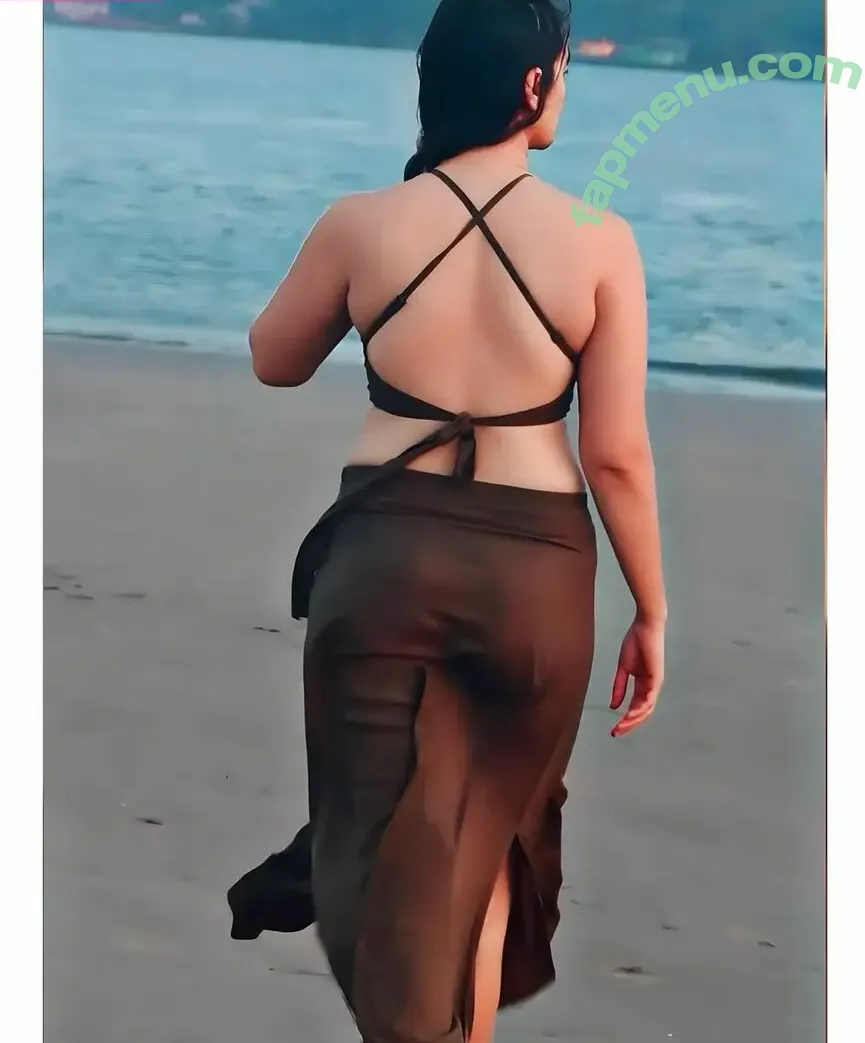 Megha Shukla nude photo #0041 (megha8shukla)