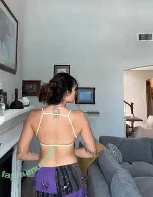 Meghan Lane / meghan__lane_ / meglane / megzylane nude photo #0557