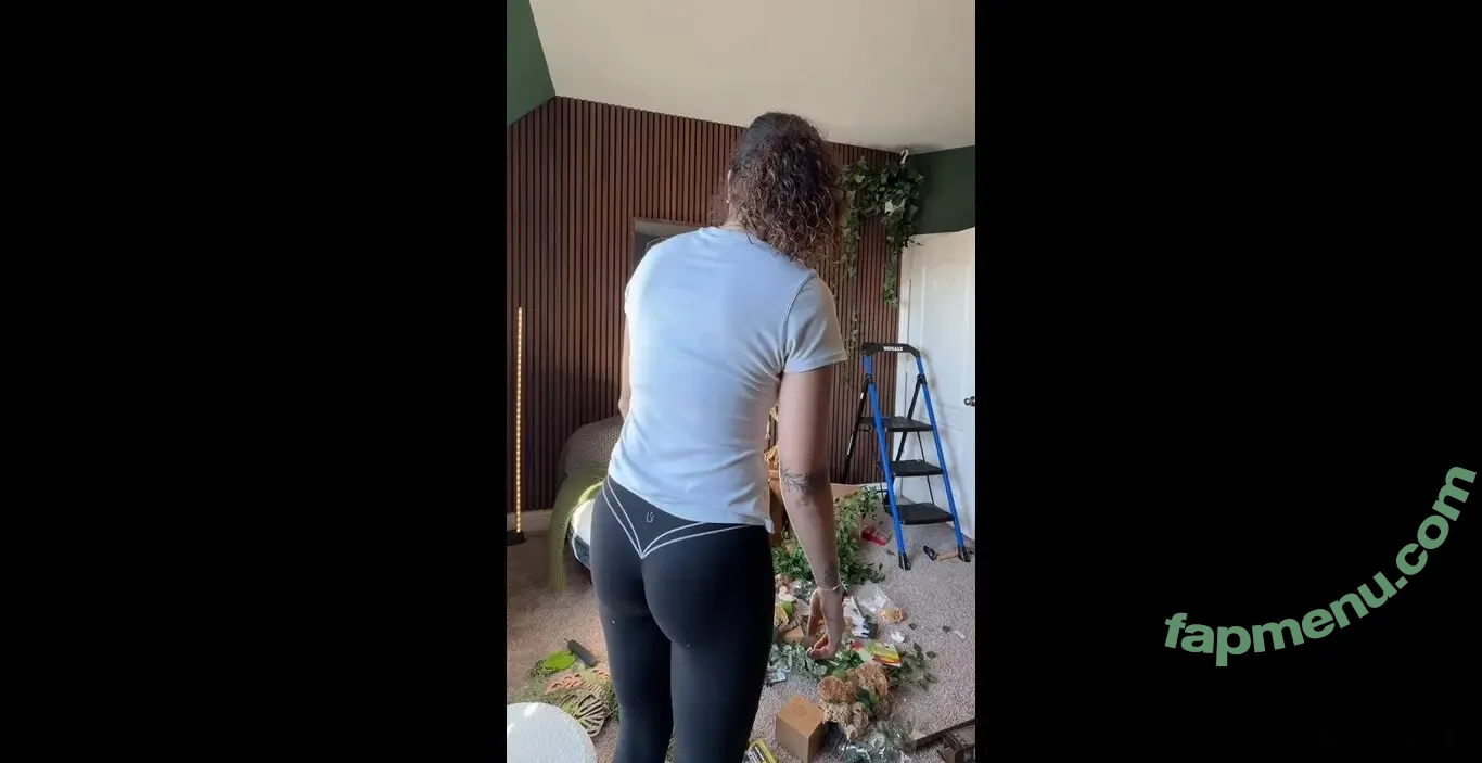 Meghan Lane nude photo #0599 (meghan__lane_ / meglane / megzylane)