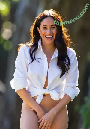Meghan Markle / sussexroyal nude photo #0295