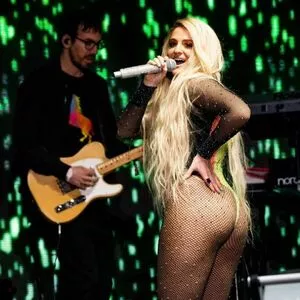 Meghan Trainor / forallyourmarketingneeds / meghantrainor nude photo #0007