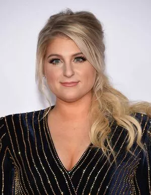 Meghan Trainor / chaoticd / meghantrainor nude photo #0186