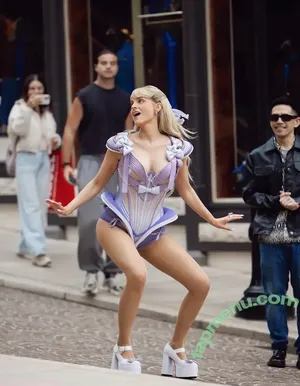 Meghan Trainor / forallyourmarketingneeds / meghantrainor nude photo #0430