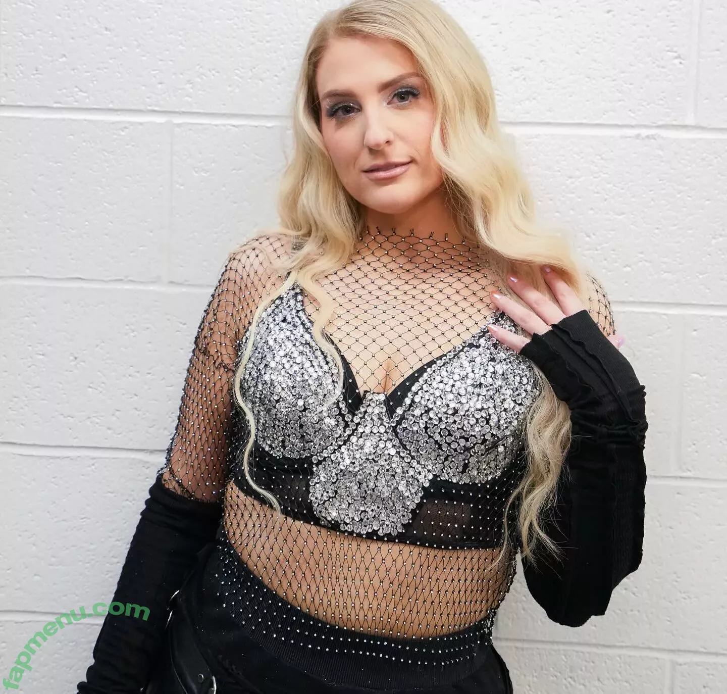 Meghan Trainor nude photo #0138 (forallyourmarketingneeds / meghantrainor)