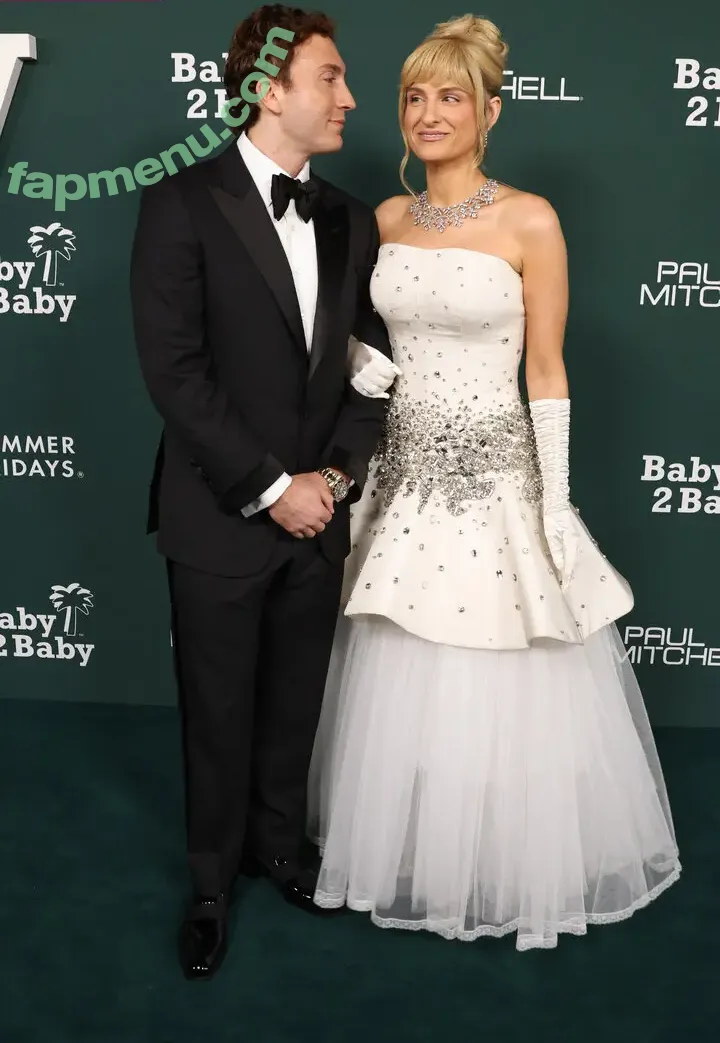 Meghan Trainor nude photo #0411 (forallyourmarketingneeds / meghantrainor)