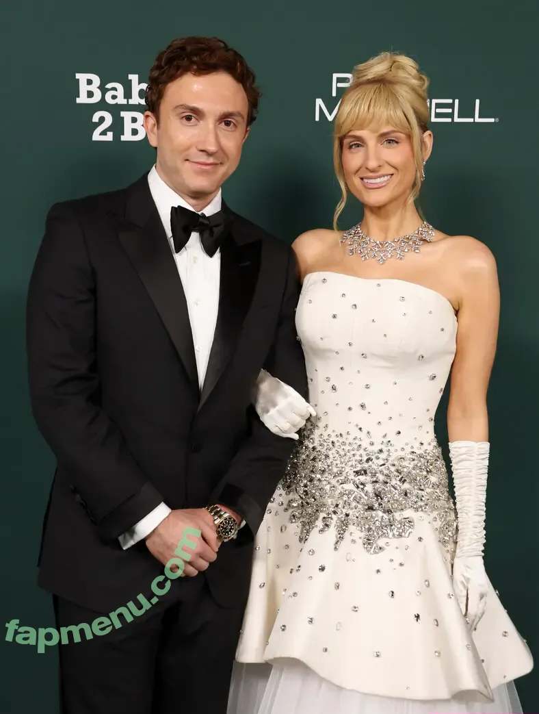 Meghan Trainor nude photo #0424 (forallyourmarketingneeds / meghantrainor)