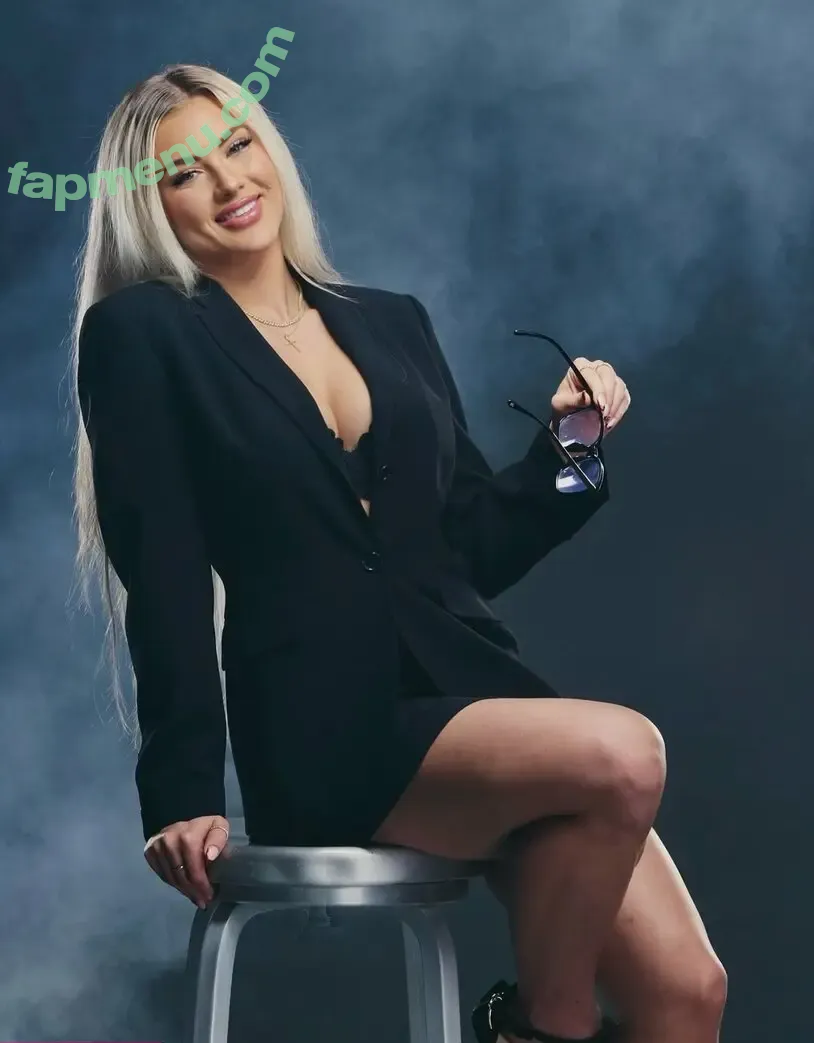 Meghan Walker nude photo #0156 (lucidbabyx / meghan_walker_)