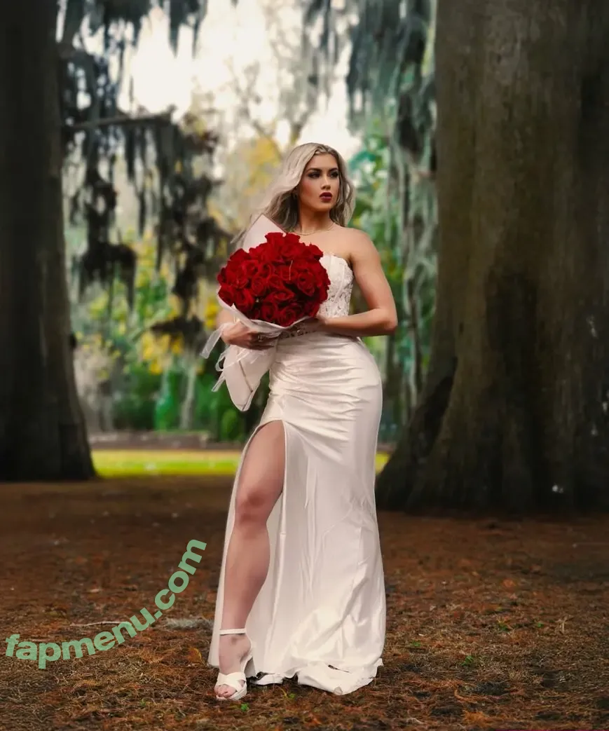 Meghan Walker nude photo #0168 (lucidbabyx / meghan_walker_)