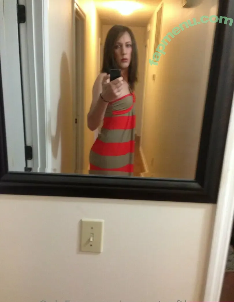 meghanhanx nude photo #0010 (MeghanHx)
