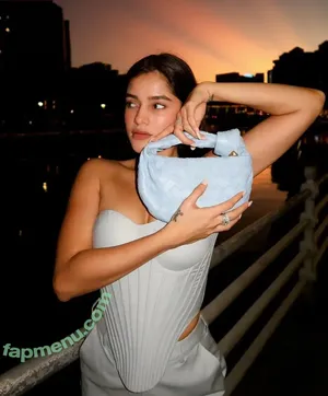 Meghna Kaur / shetroublemaker nude photo #0024