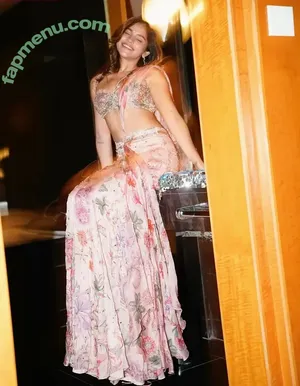 Meghna Kaur / shetroublemaker nude photo #0442