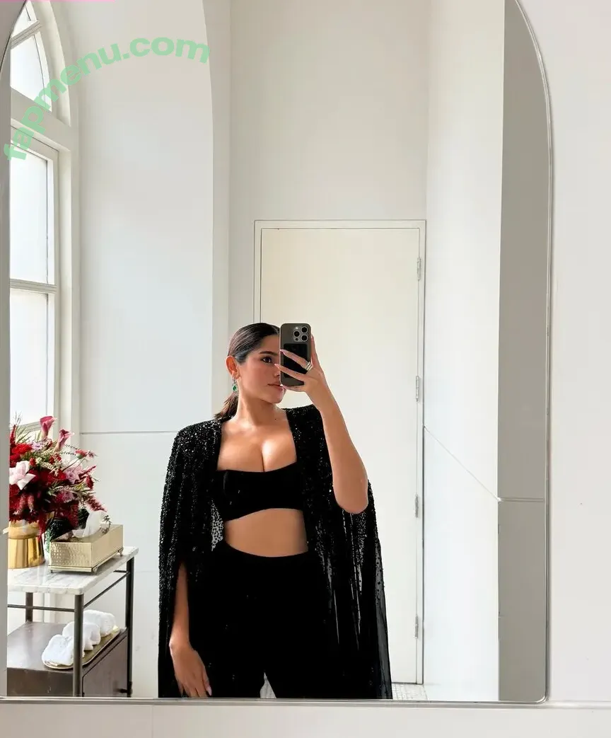 Meghna Kaur nude photo #0005 (shetroublemaker)