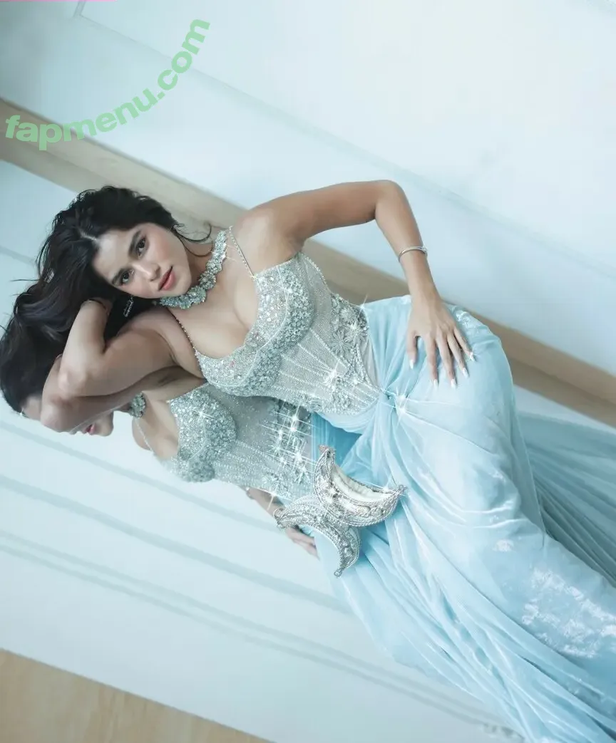 Meghna Kaur nude photo #0150 (shetroublemaker)