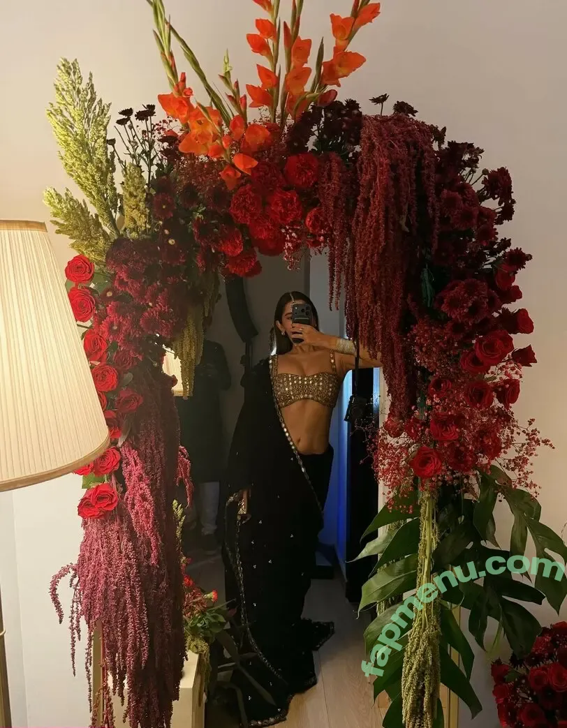 Meghna Kaur nude photo #0431 (shetroublemaker)