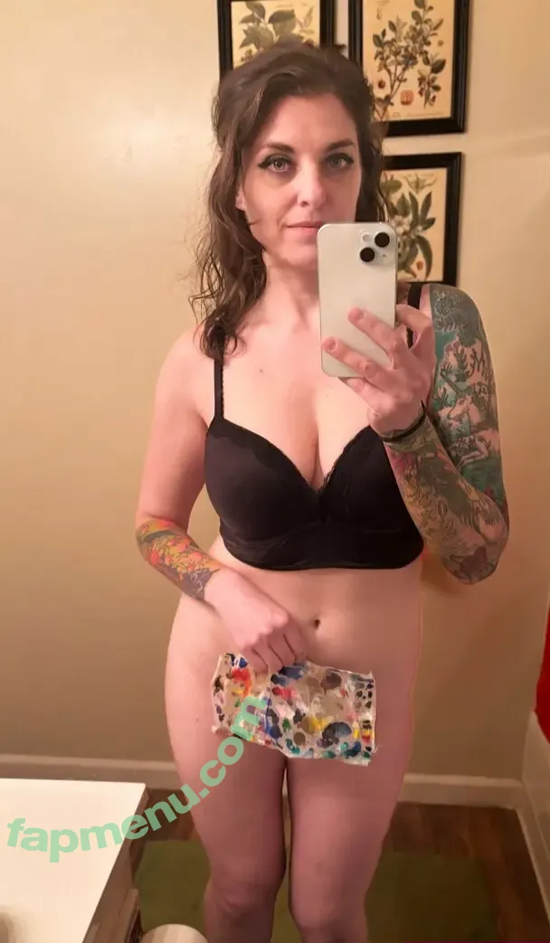 meginherspicyplace nude photo #0027 (fashionablylatebymeg)