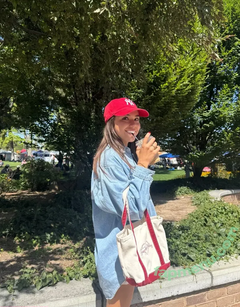 Megmuise nude photo #0219 (Meaghan Muise / meaghanmuise)