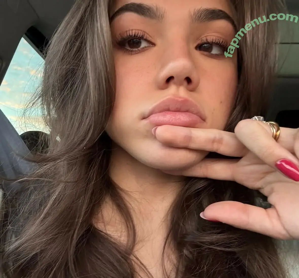 Megmuise nude photo #0234 (Meaghan Muise / meaghanmuise)