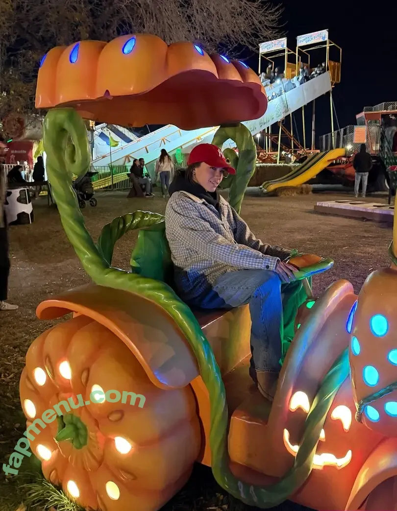 Megmuise nude photo #0239 (Meaghan Muise / meaghanmuise)