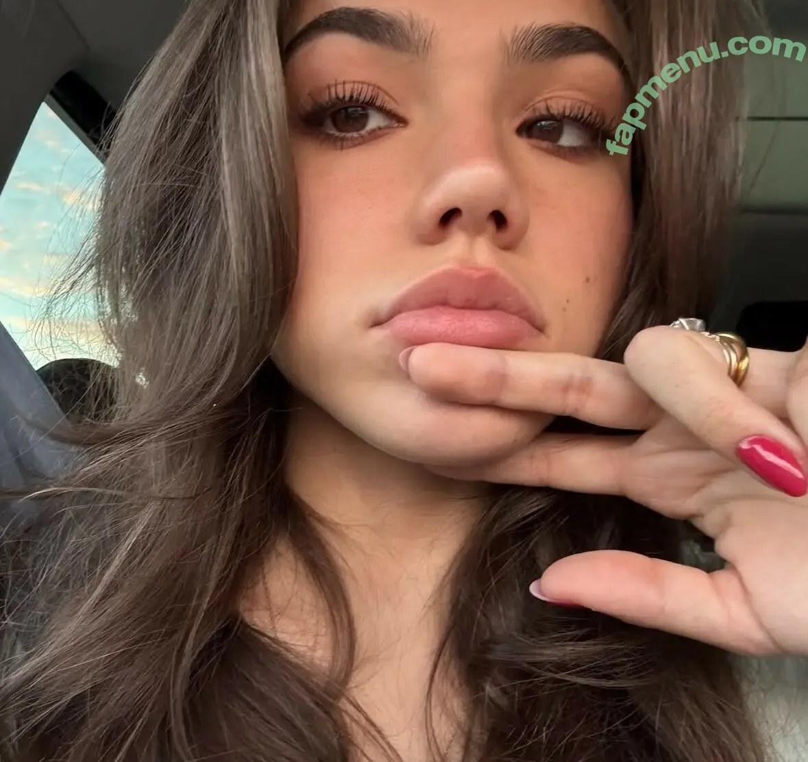 Megmuise nude photo #0264 (Meaghan Muise / meaghanmuise)