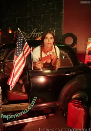 Megnut / megnutt02 nude photo #0052