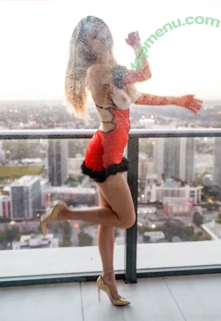 Megnut nude photo #0017 (megnutt02)