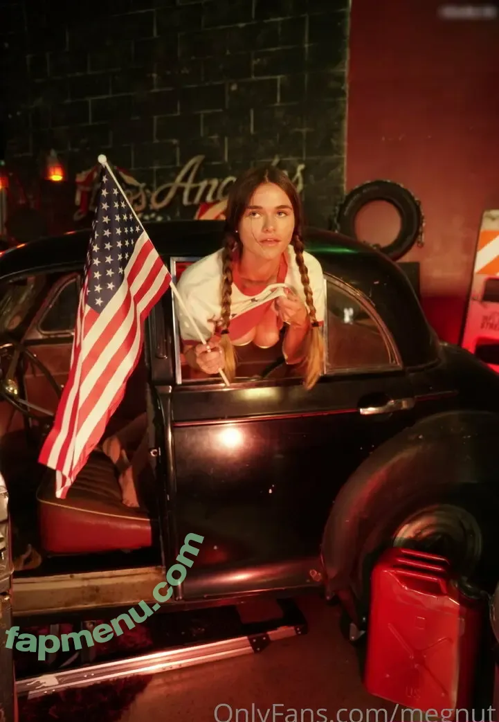 Megnut nude photo #0052 (megnutt02)