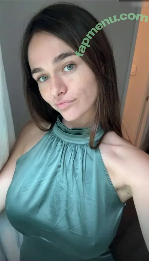 Megnut nude photo #1533 (megnutt02)