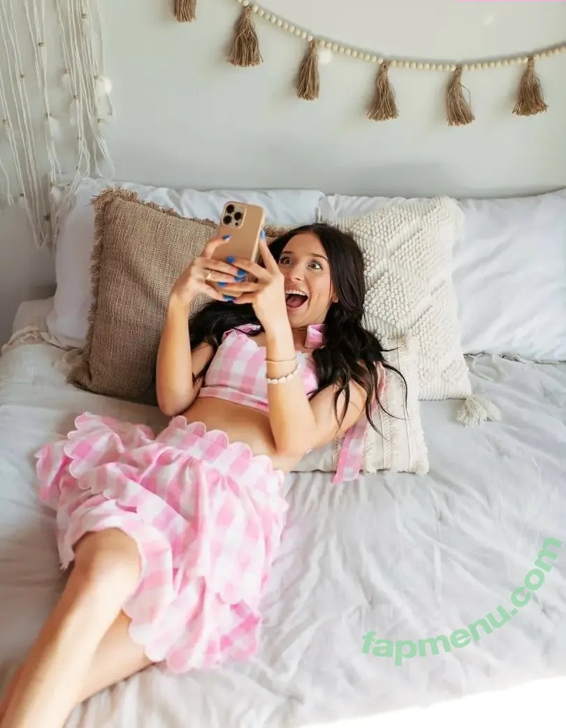 megreilyy nude photo #0018 (megreily)