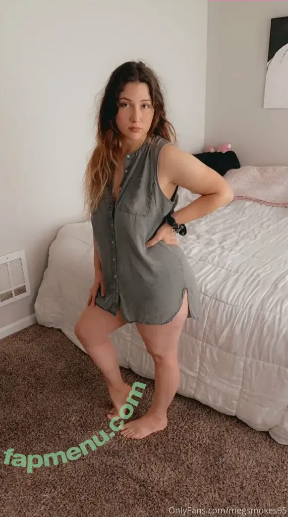 megsmokes95 nude photo #0010 (megsmokes9)