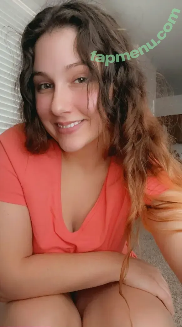 megsmokes95 nude photo #0020 (megsmokes9)