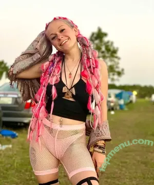 megsnotdead / Megs__Dead / megsn0tdead / notmegsdead nude photo #0022