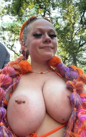 megsnotdead / Megs__Dead / megsn0tdead / notmegsdead nude photo #0270